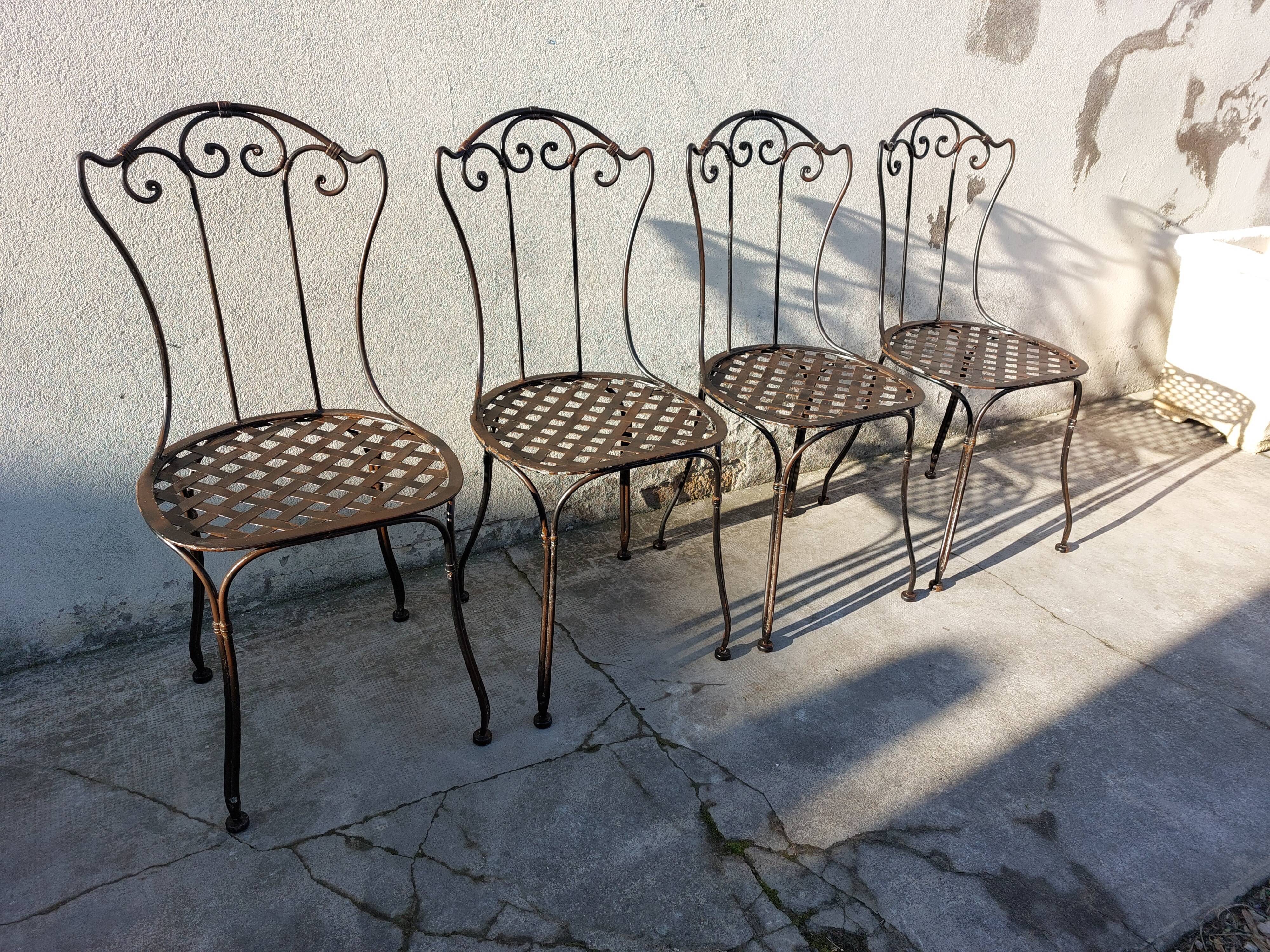 Série de 4 chaises de jardin en fer forgé