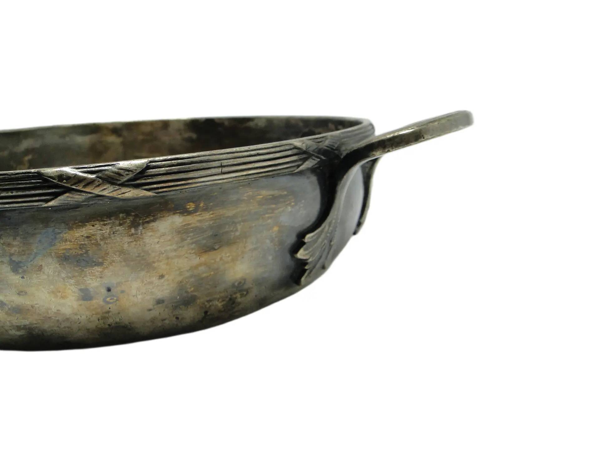 Eclectic pot, patinated brass, Austria, early 20th century