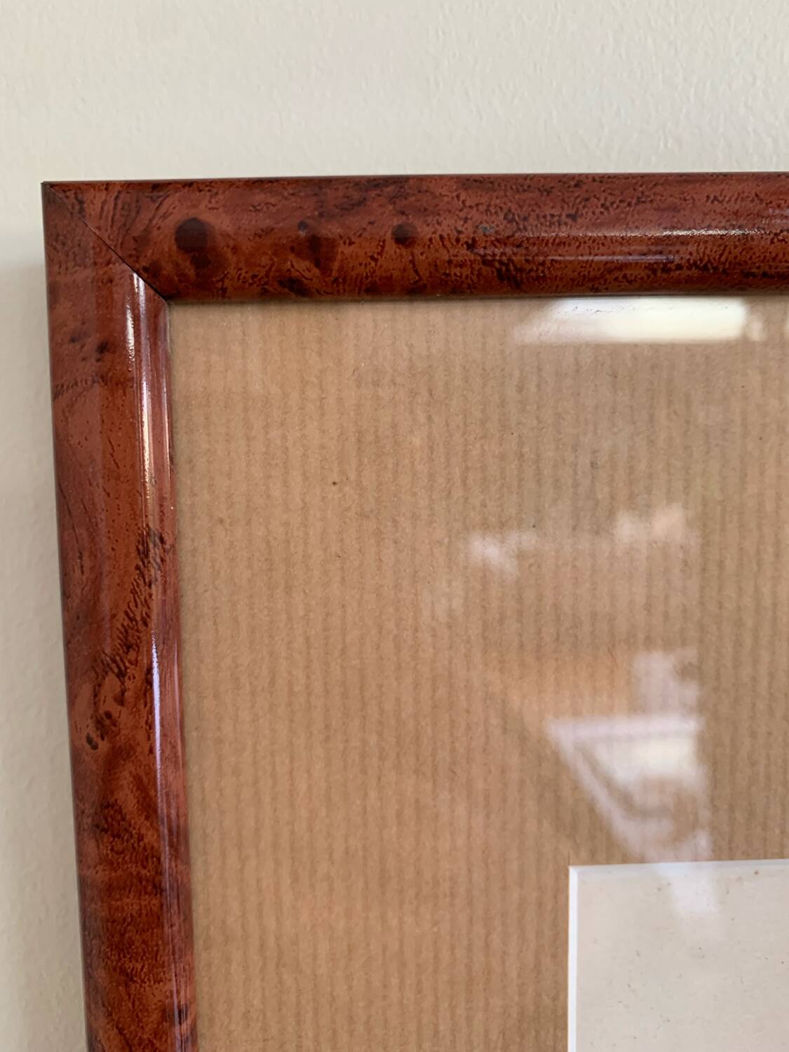 Painting illustration frame by Suzanne Meunier