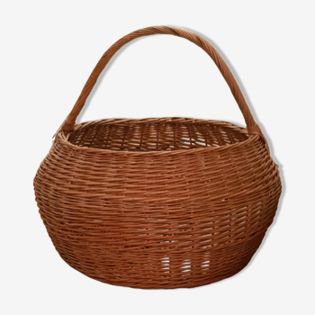 RATTAN CHEST BASKET