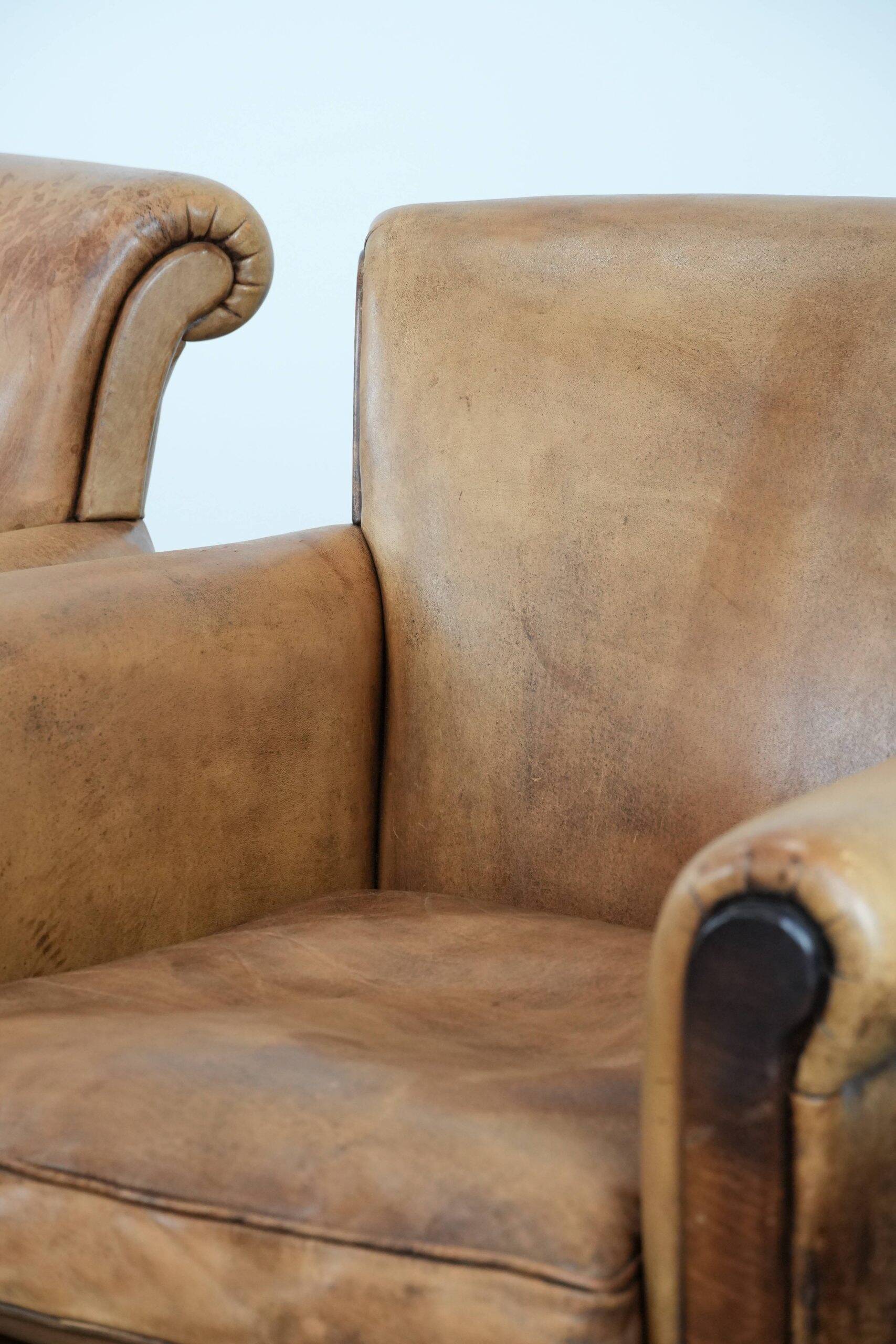 2 fauteuils vintage en cuir de mouton