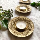 Flat golden candlesticks