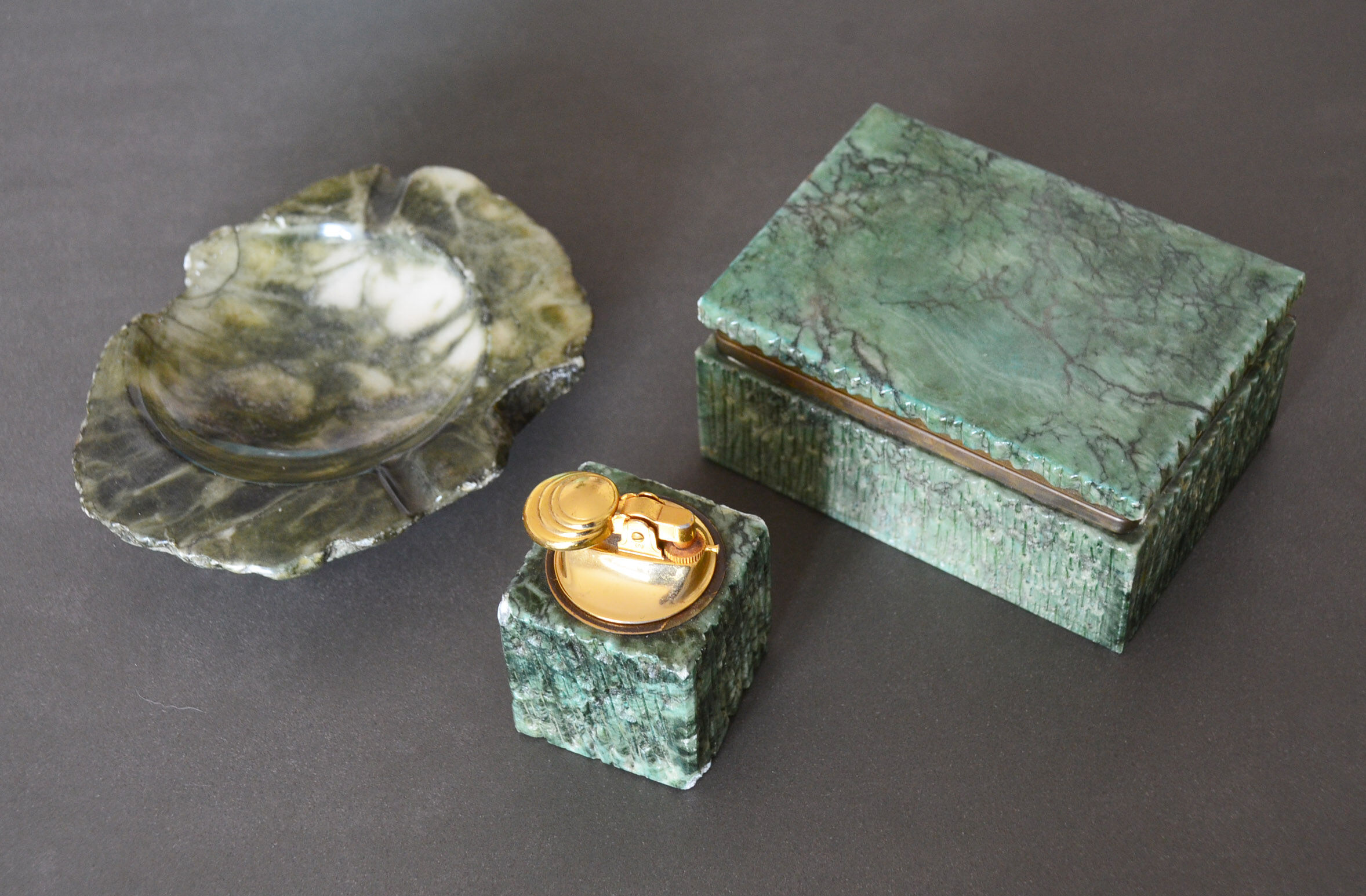 Cigar and tobacco box in alabaster and brass 1970