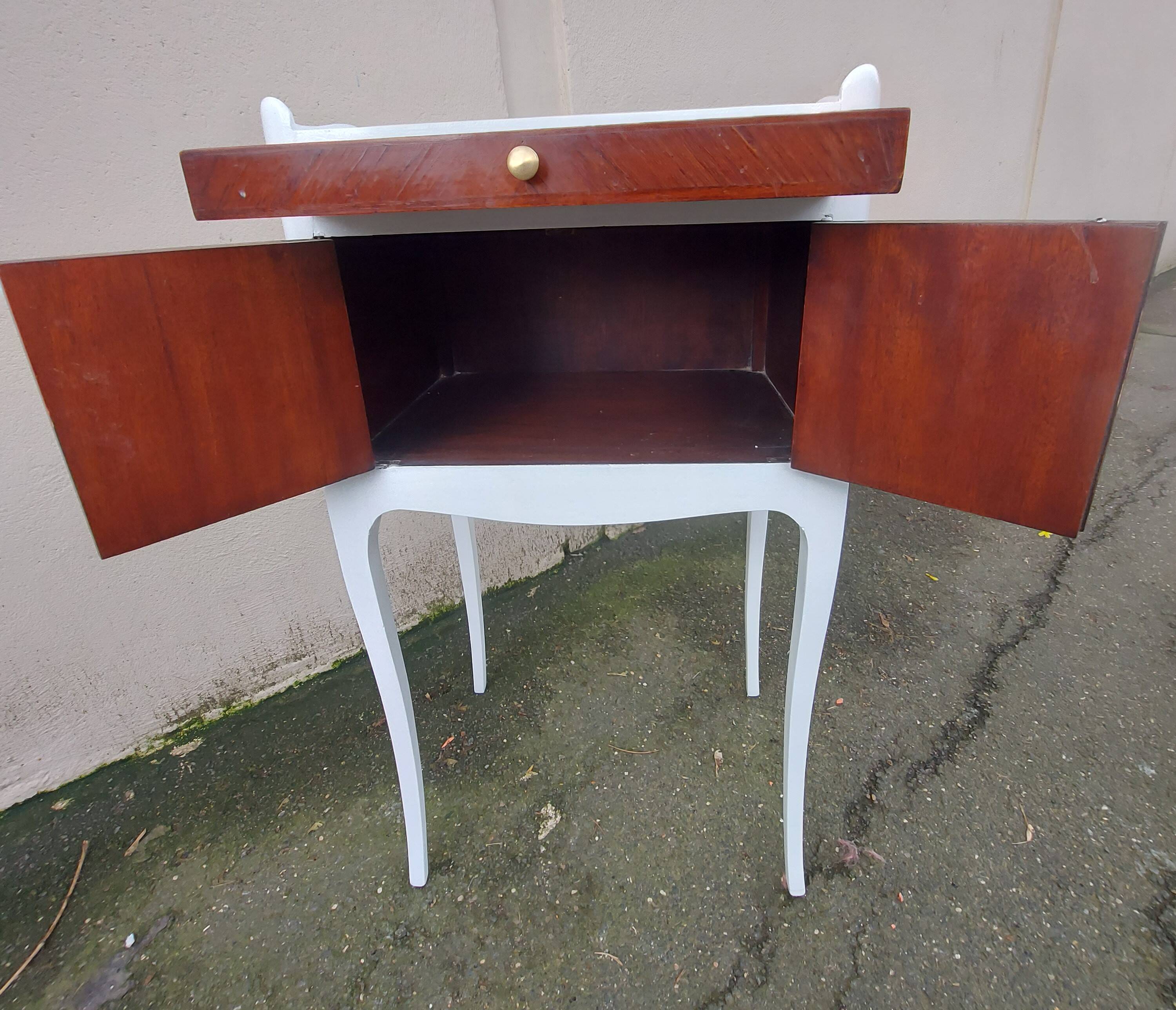 old bedside table in wood and white
