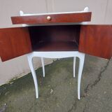 Ancien chevet en bois et blanc
