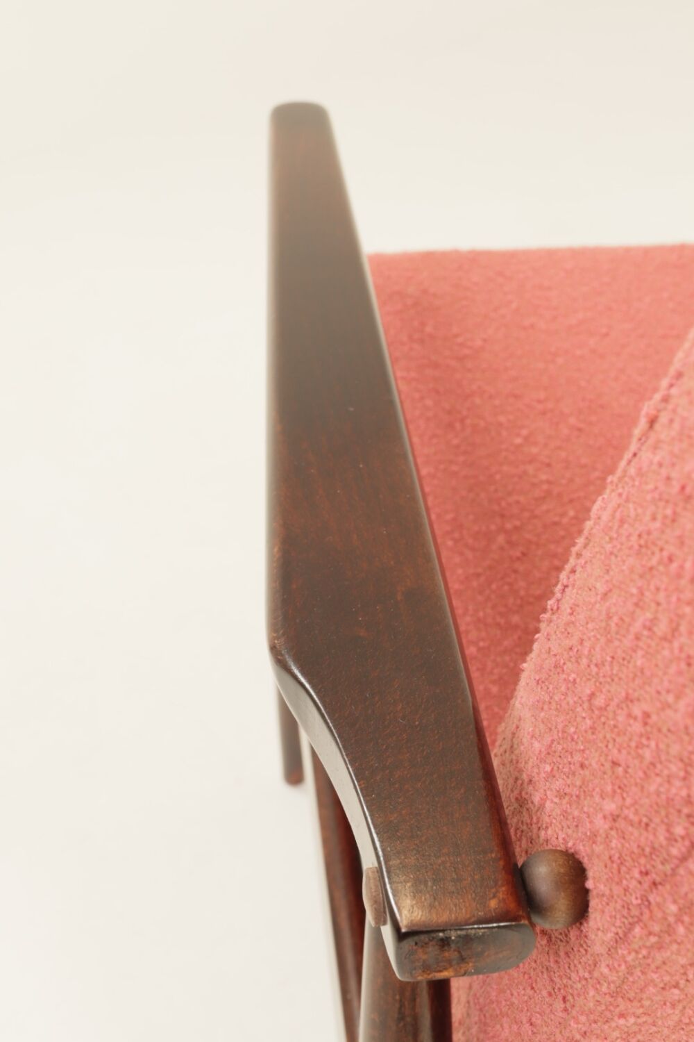 Mid-century modern armchair raspberry bouclé H. Lis