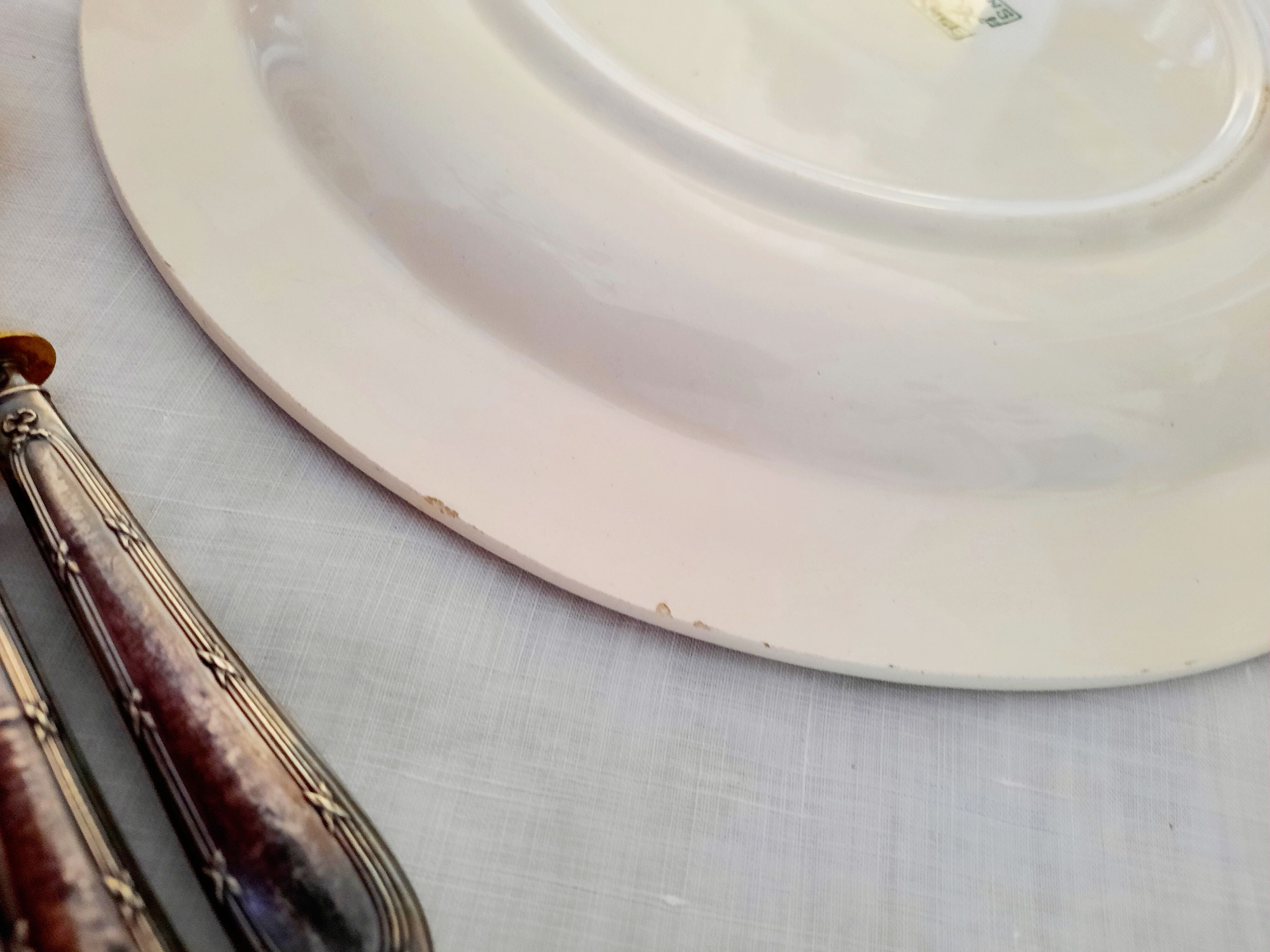 Cake service with mismatched plates