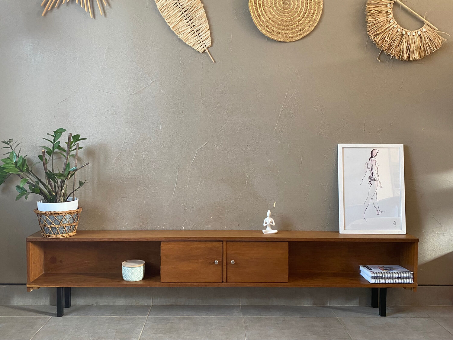 Wooden sideboard of the years 50-60 vintage