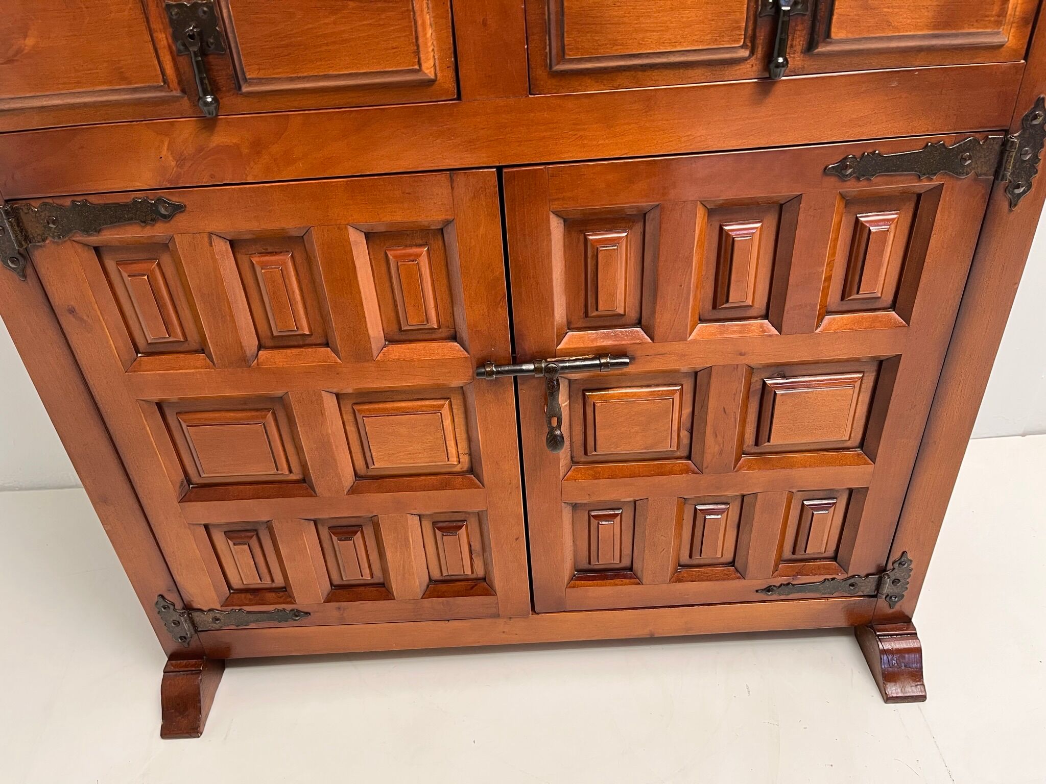 Buffet commode catalan vintage