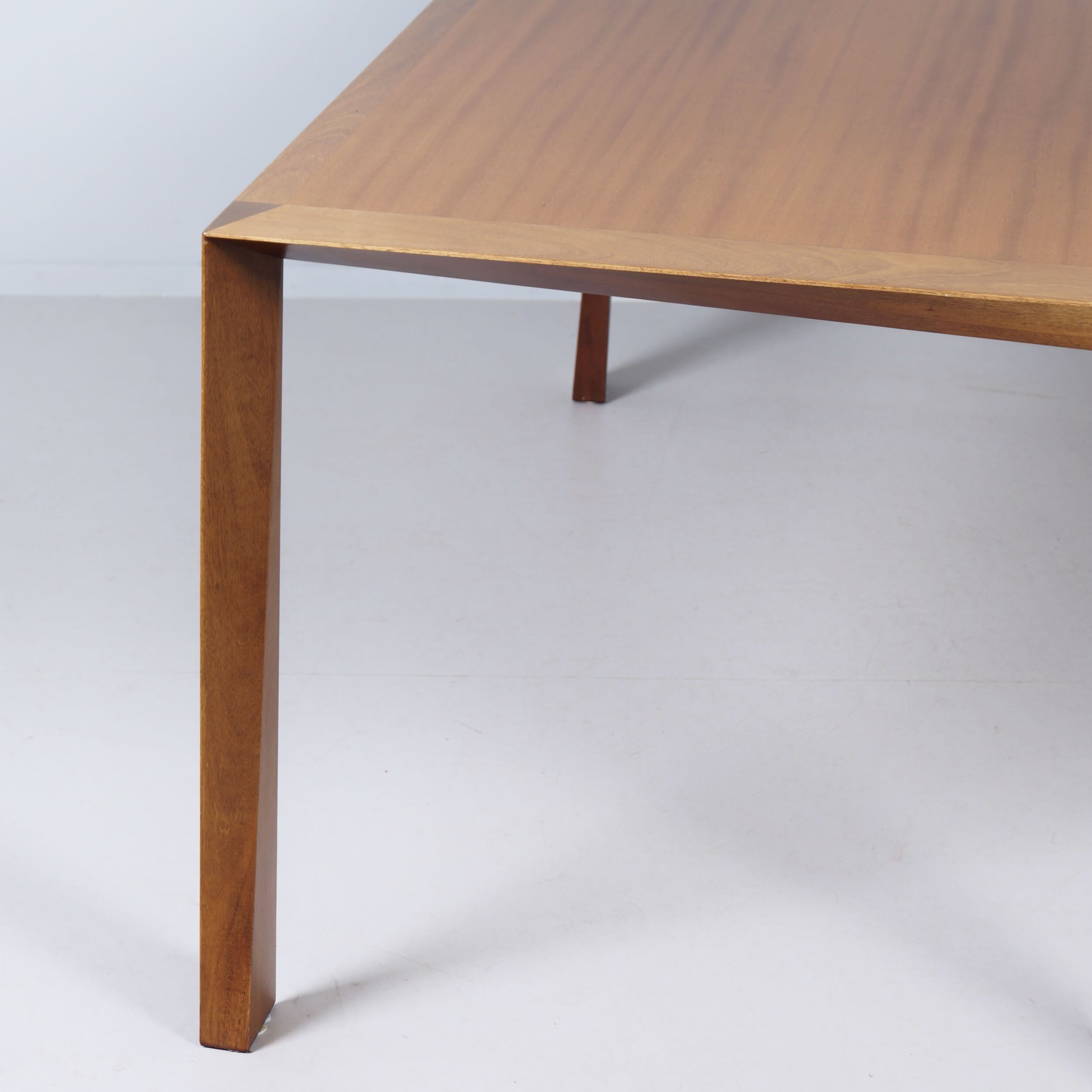 Dutch design dining table by Peter Overdijk for Frozen Fountain, Amsterdam, 1990s