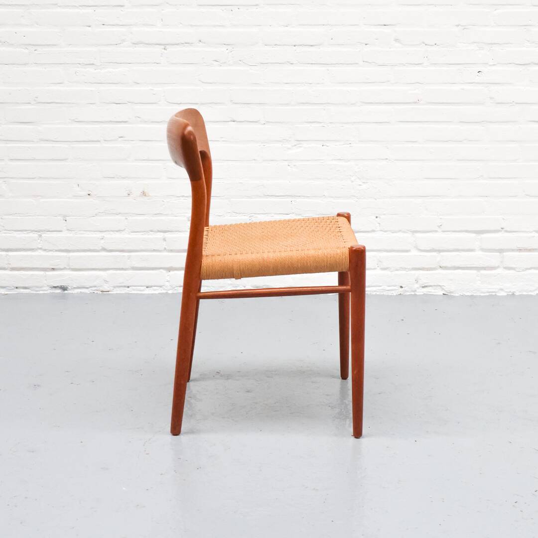 Niels Möller Model 75 Paper Cord Dining Chairs