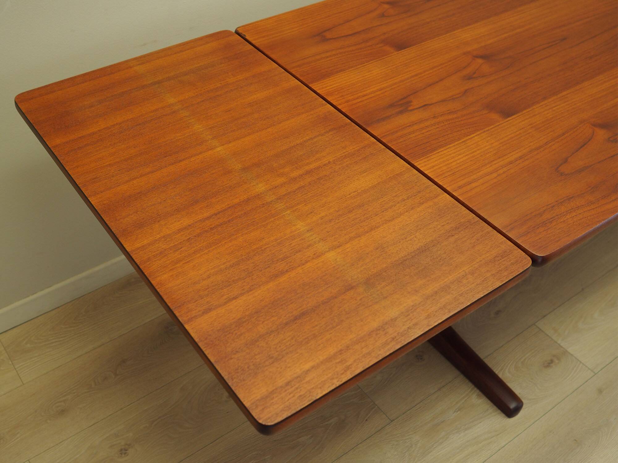 Teak table, Danish design, 1960s, designer: Børge Mogensen