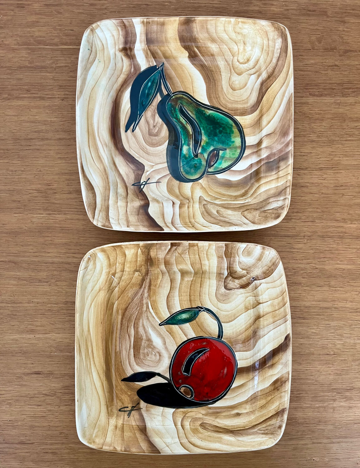 Pair of plates signed Grandjean Jourdan