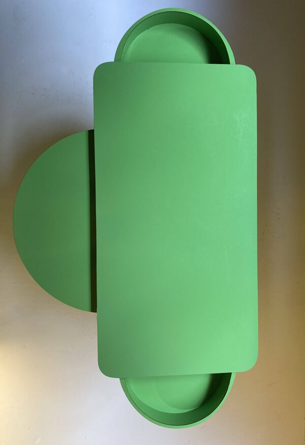 Originale table basse / bureau d'enfant, années 70