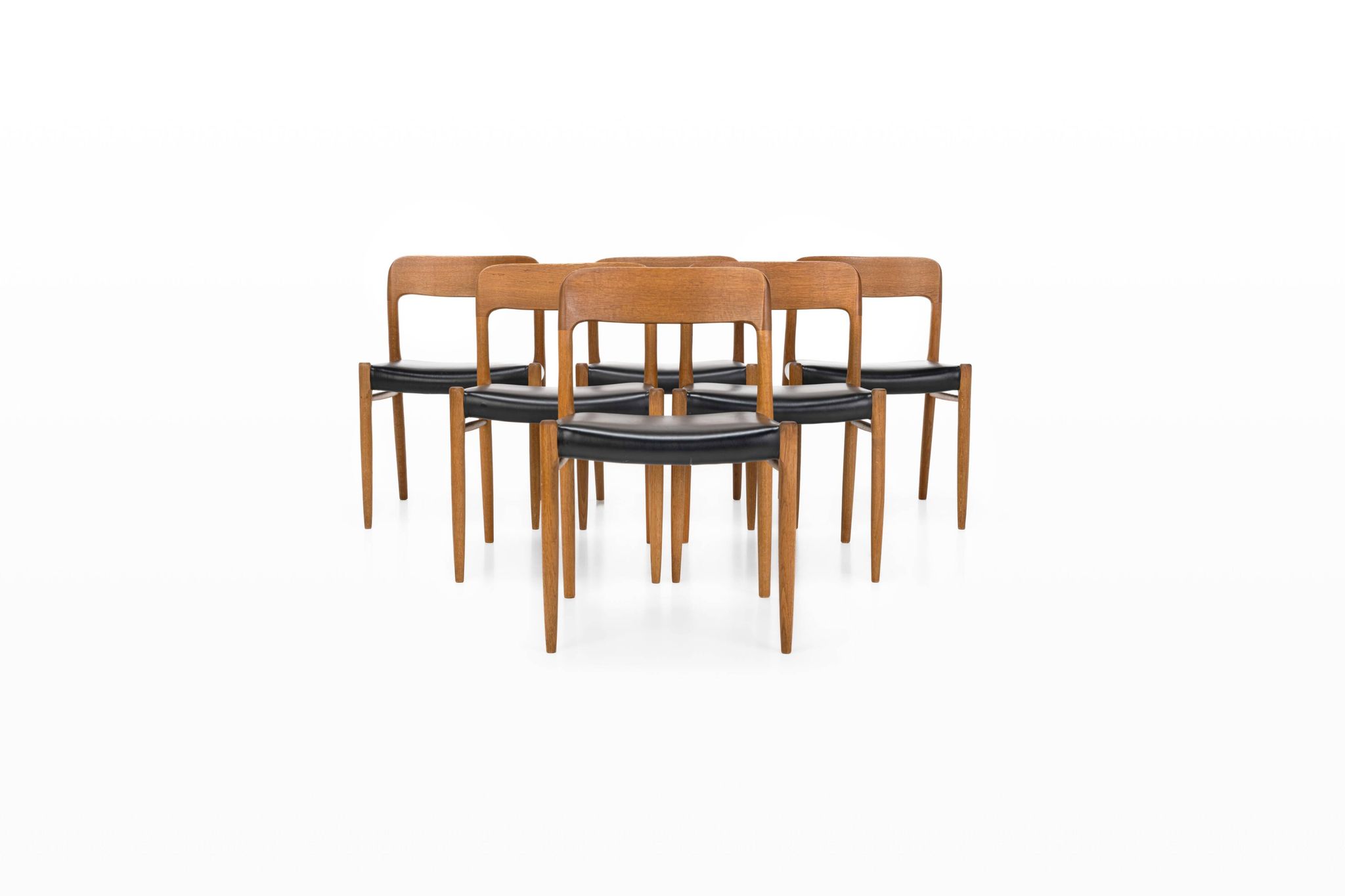 Set of 6 dining chairs by Niels O. Møller, Model 75