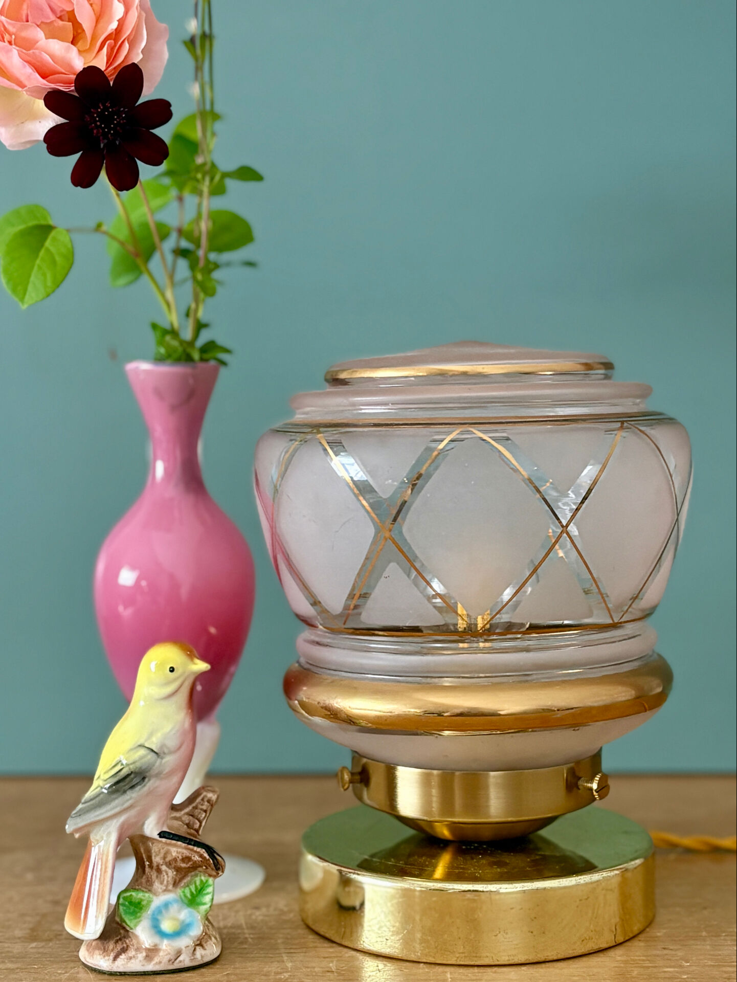 Vintage Art Deco pink and gold glass globe table lamp