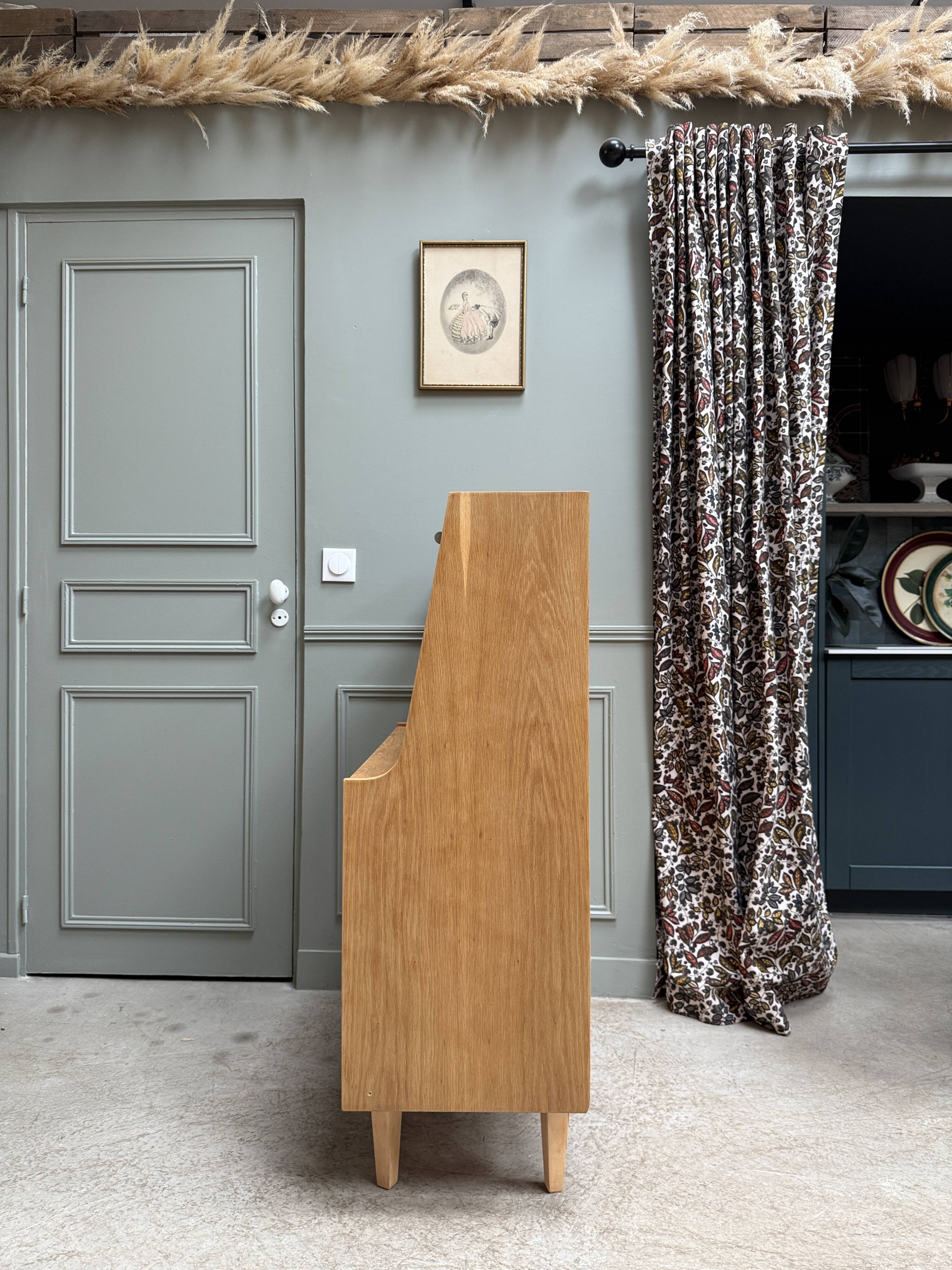 Secrétaire mid-century en chêne (rénovée)