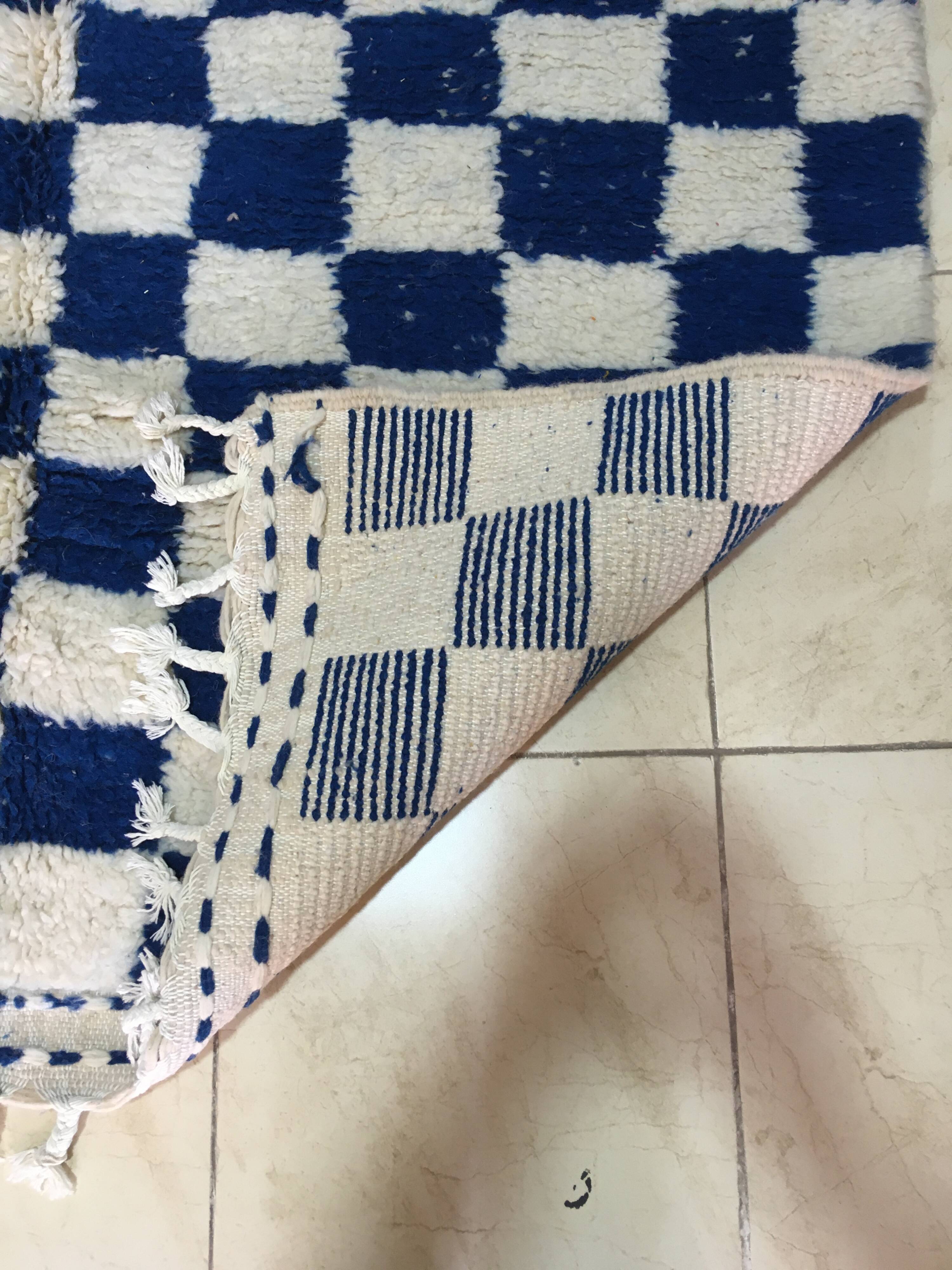 Boujaad Moroccan Berber Rug 2m40 x 1m50