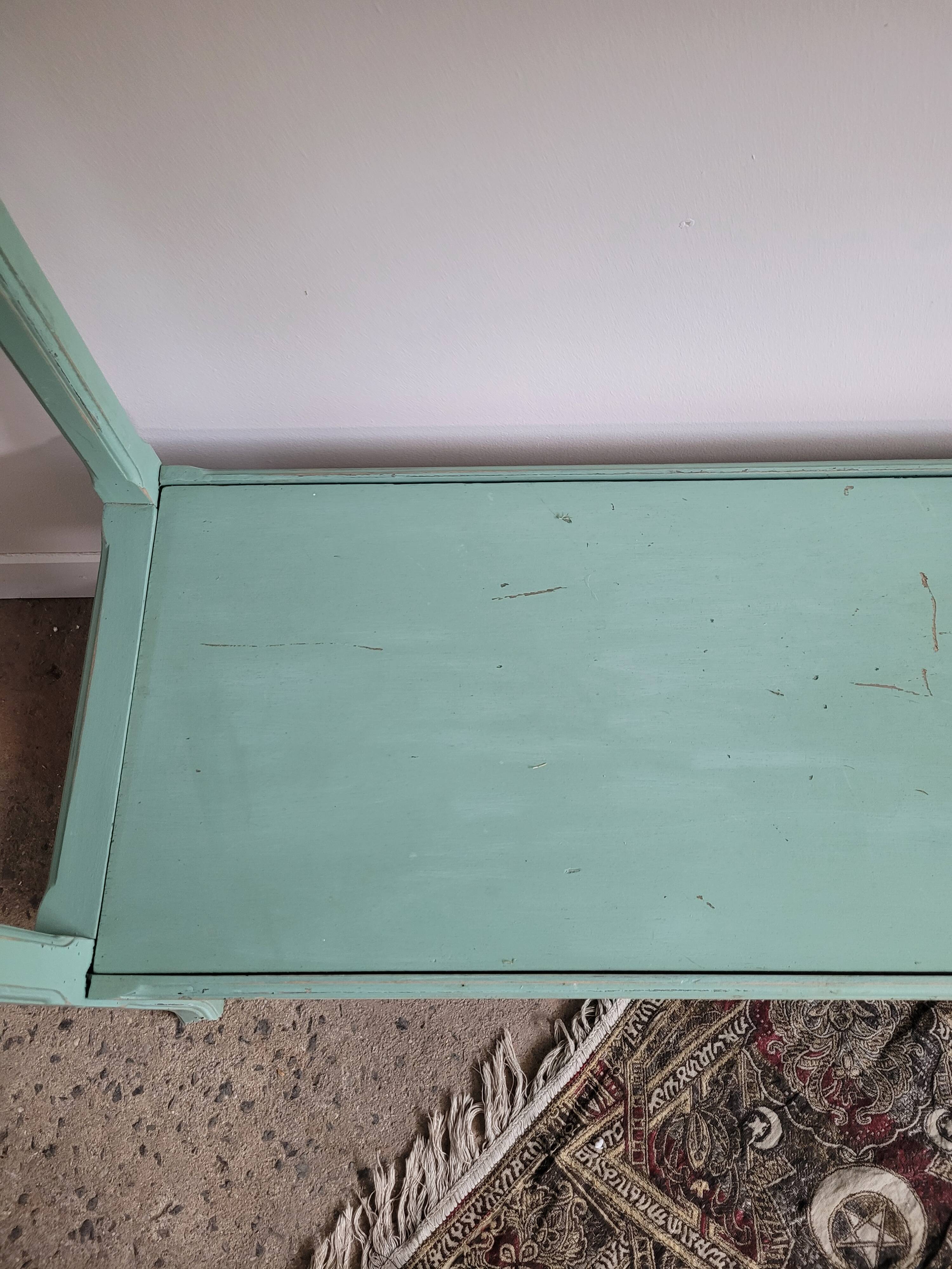 Entrance wardrobe saying "Throw clothes"