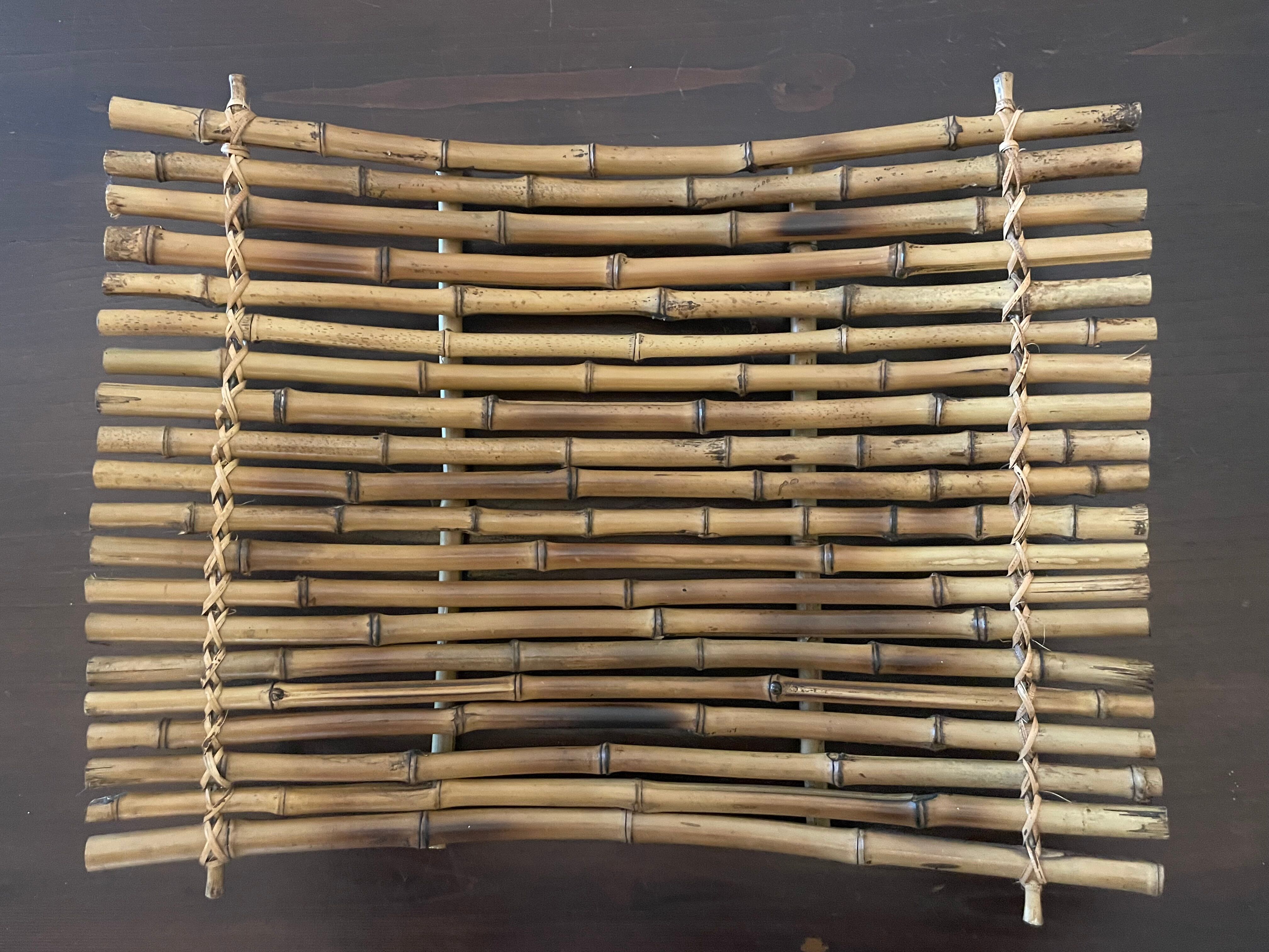 Vintage rattan fruit basket, 60s design