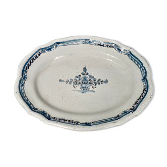 Oval Plate In Rouen Faïence , Cul Noir 18th