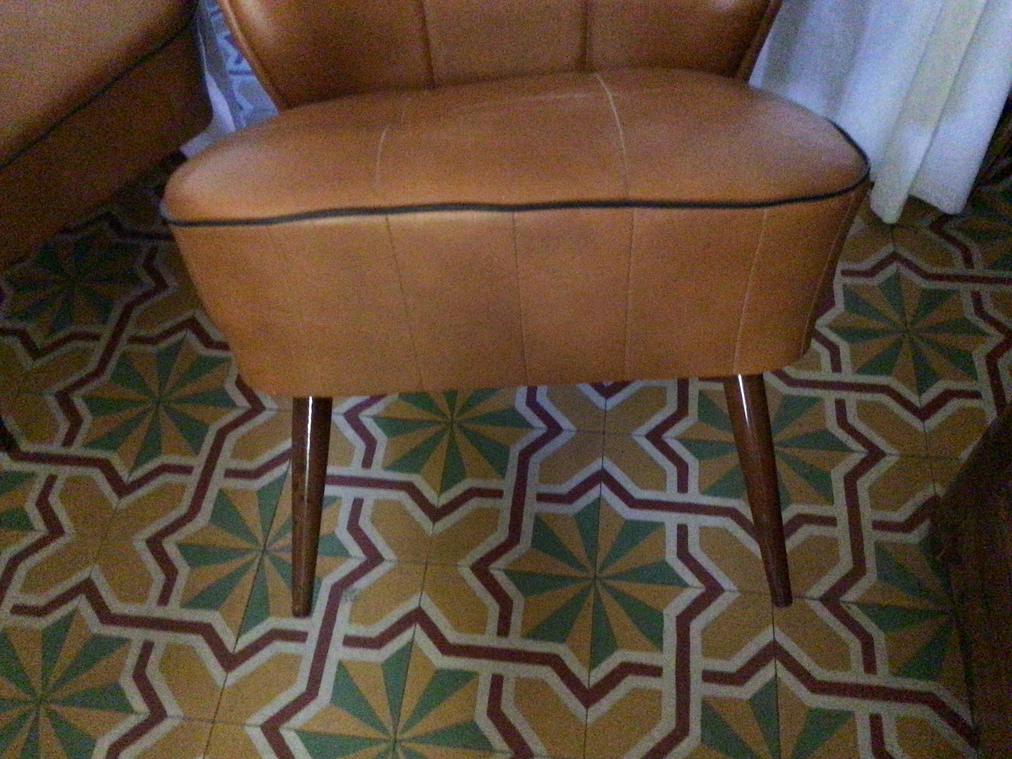 Paire de fauteuils vintage cocktail