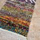 Tapis marocain Azilal fait main, tapis berbère en laine tissé à la main.