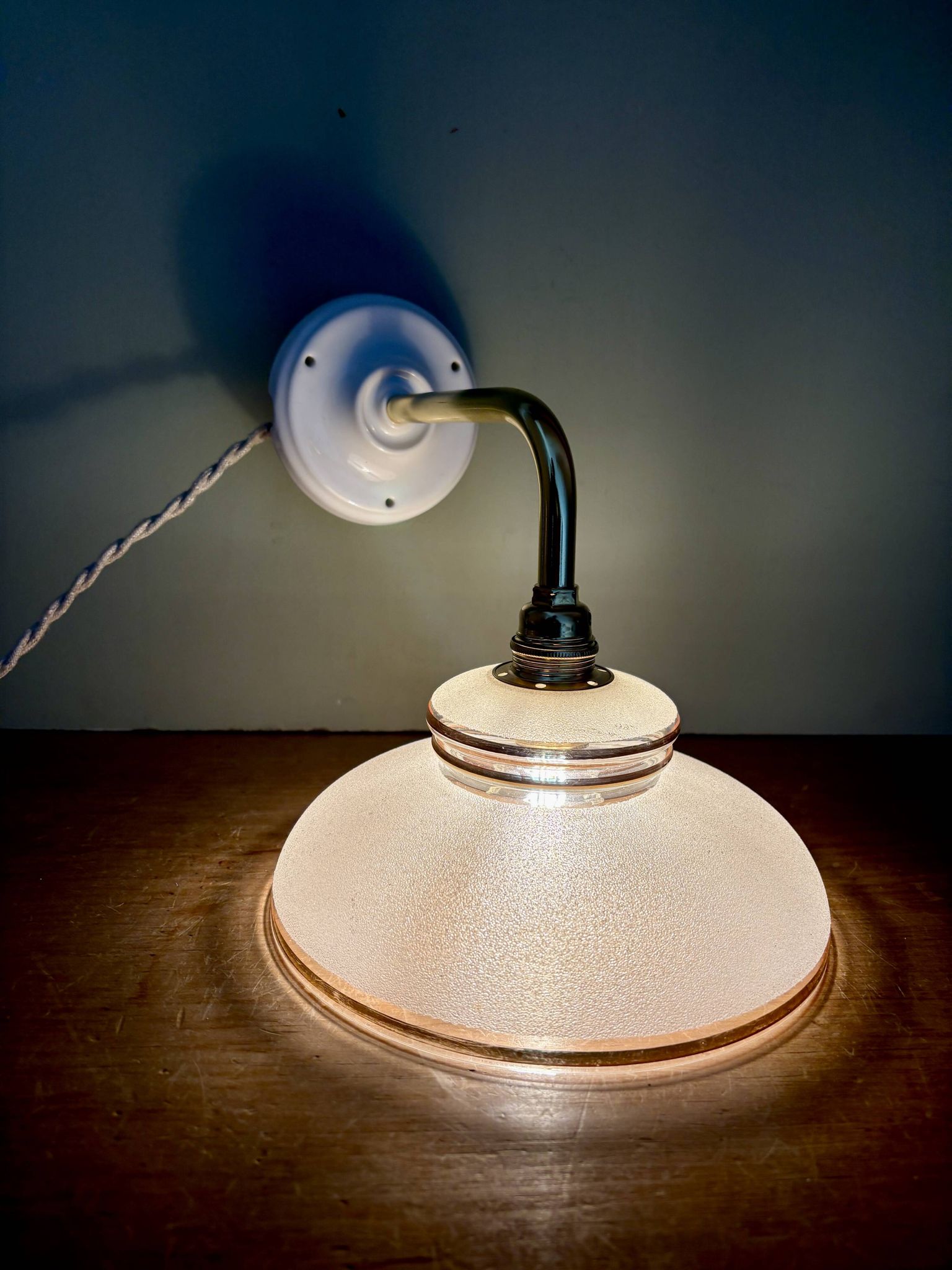 Vintage elbow wall lamp with white and gold granite glass shade