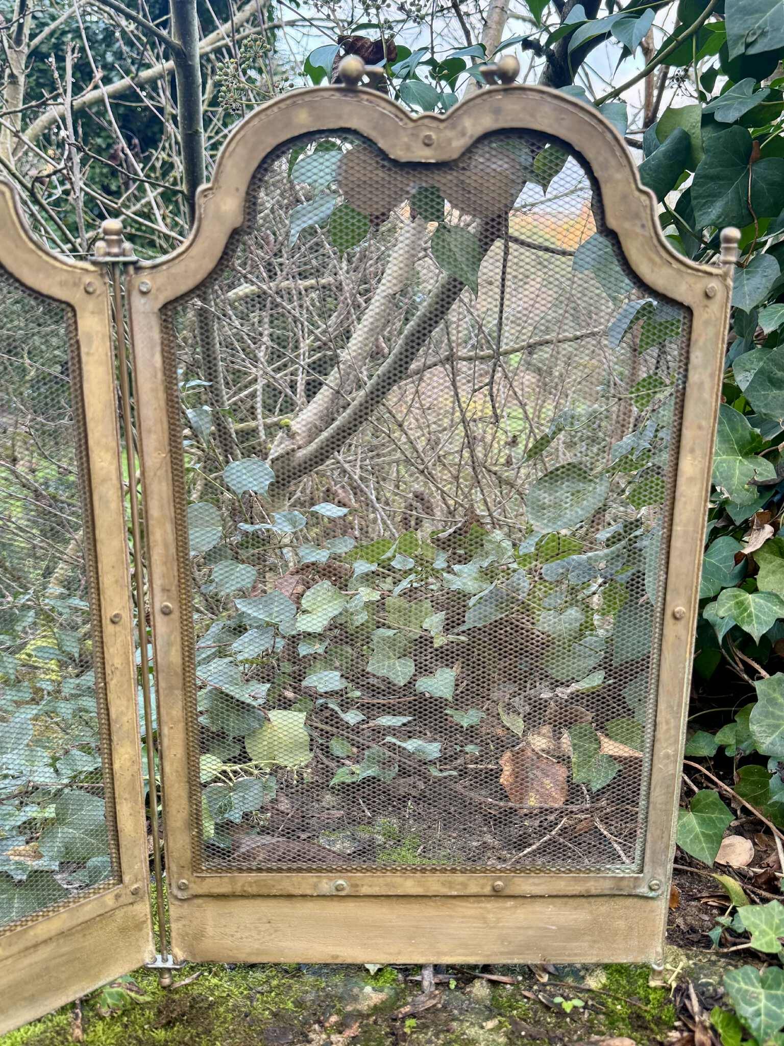 Antique brass fireplace screen