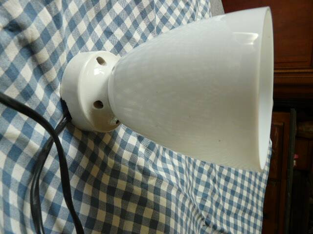 Art Deco style opaline porcelain wall lamp