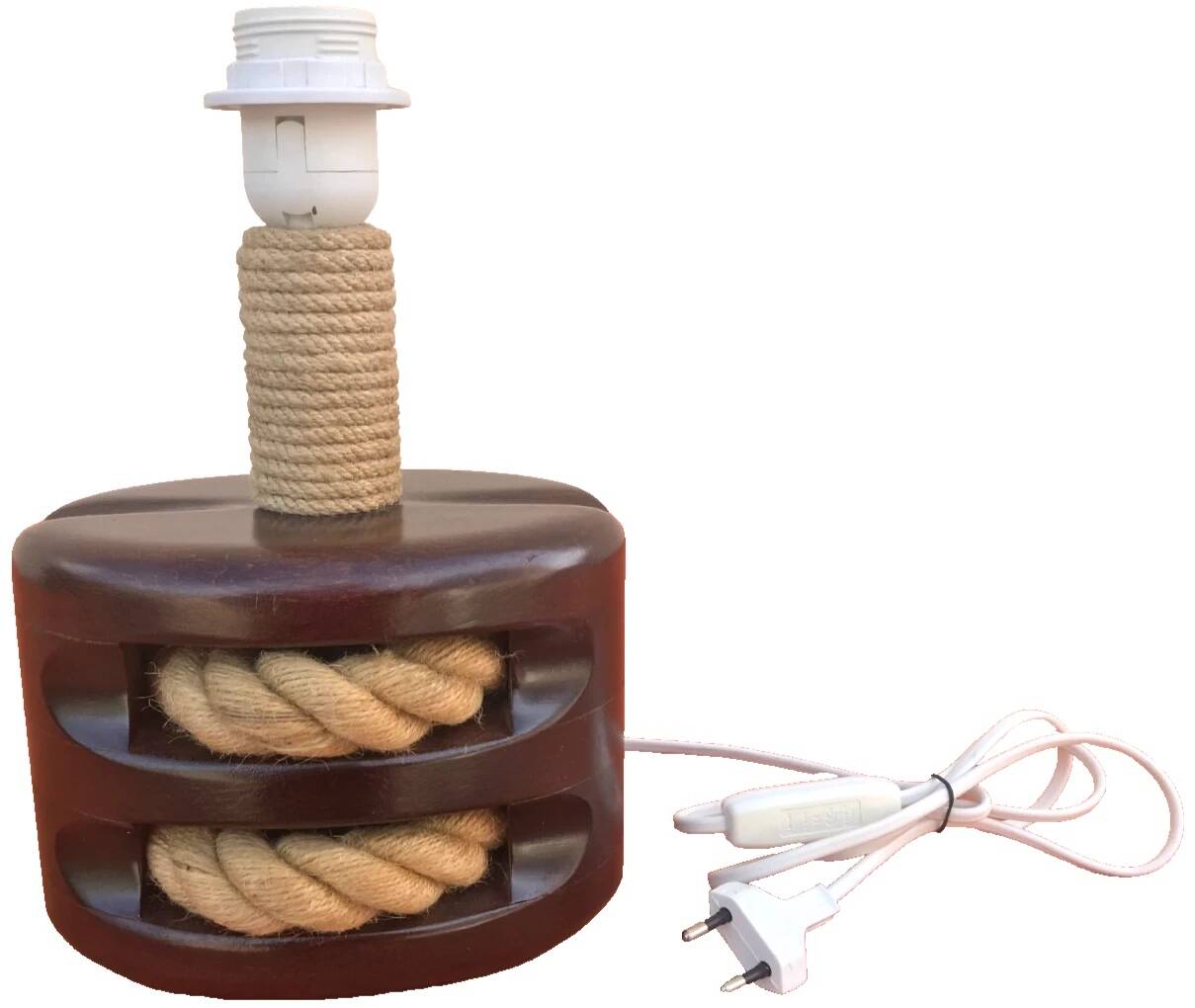 Pulley lamp base, varnished wood / rope.