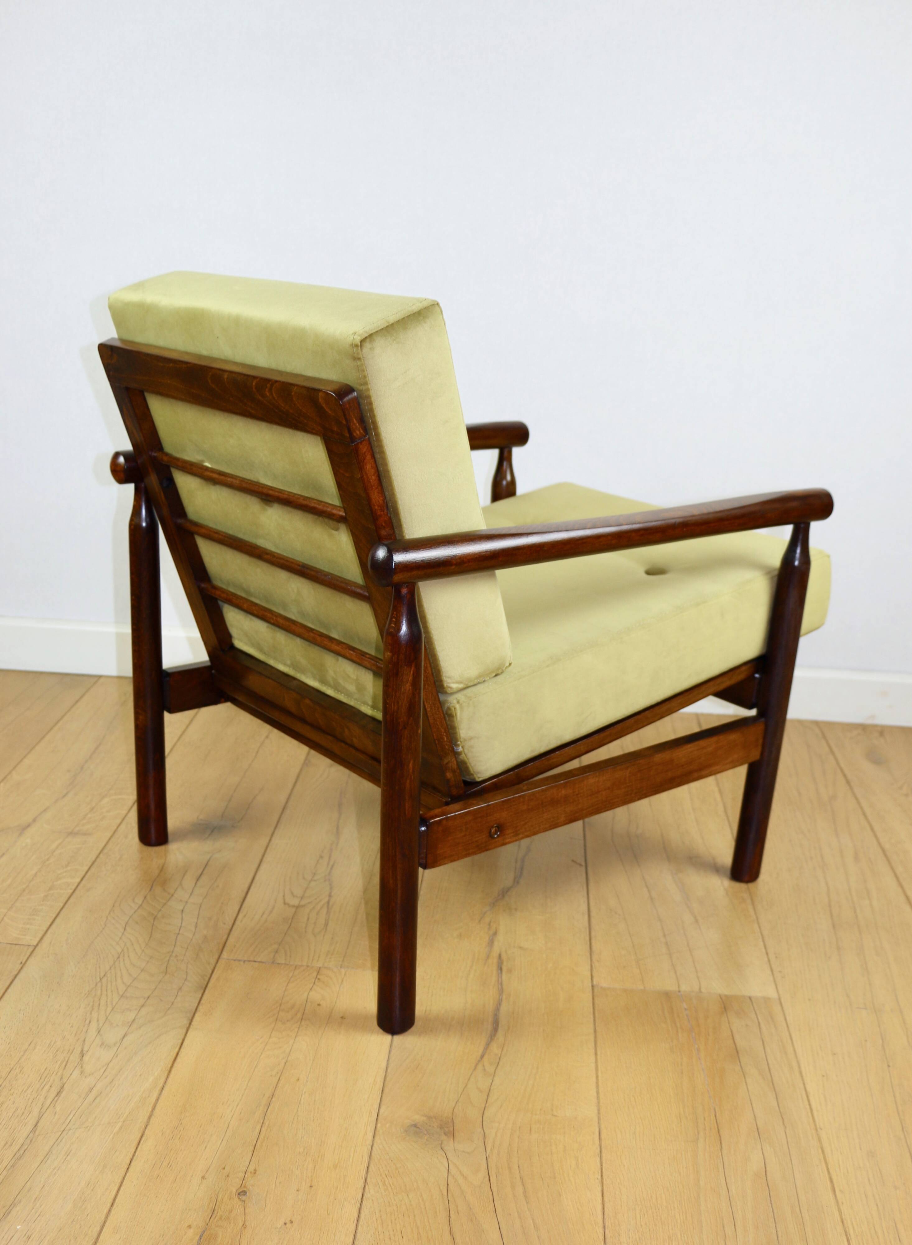 Stobrawa wooden armchair brown vintage olive - Bączyk - 2 pieces available