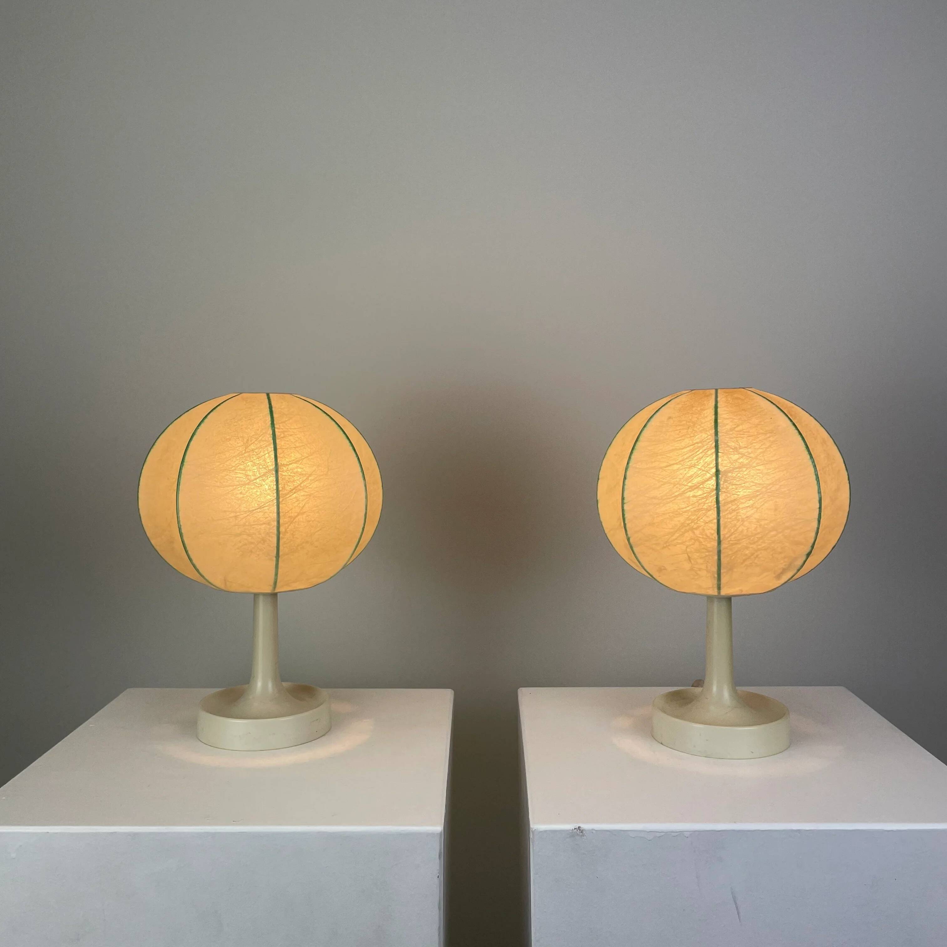 Paire de lampes de table cocoon par Goldkant Leuchten 1960