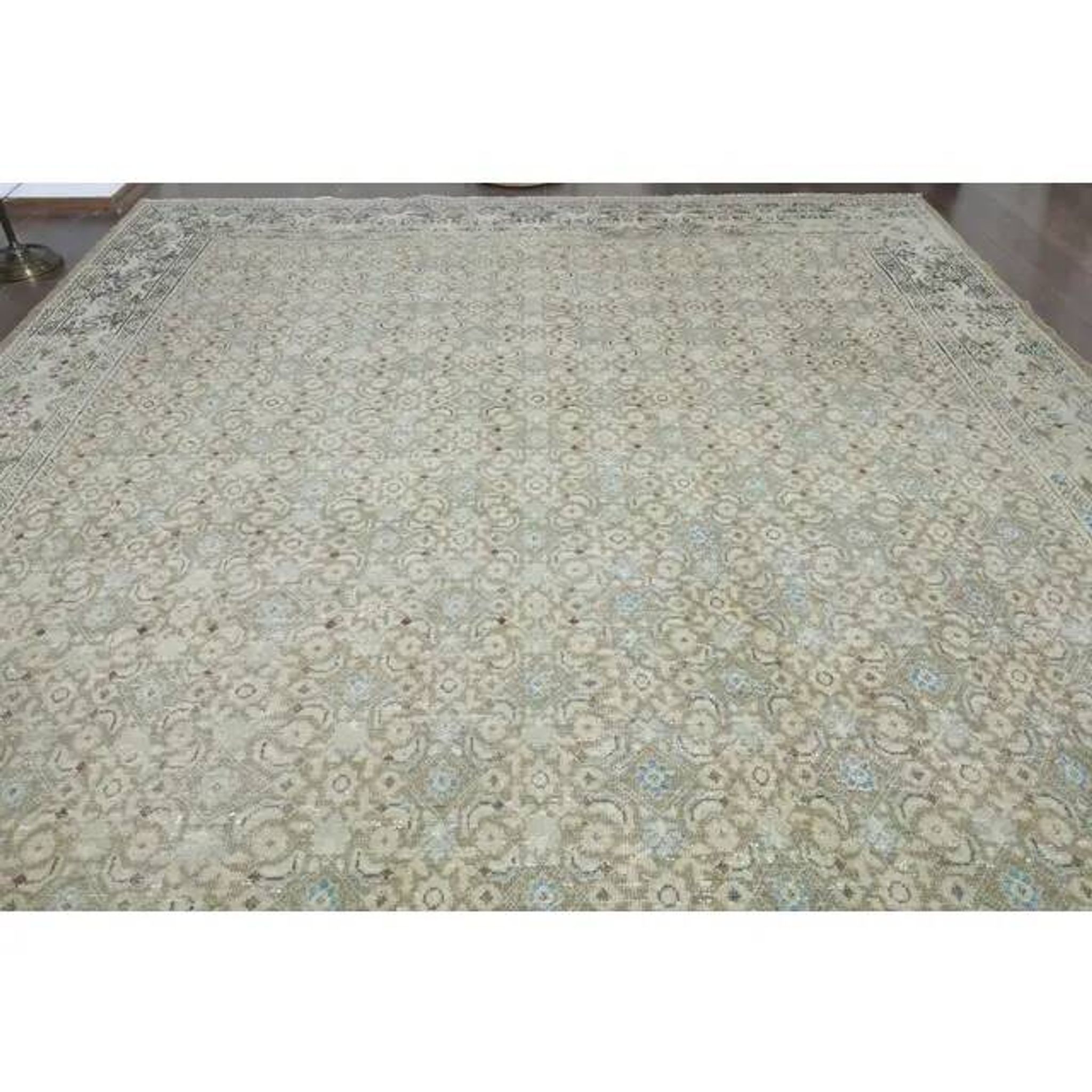 1970s Vintage Persian Handmade Wool Cotton Green Area Rug 295x400