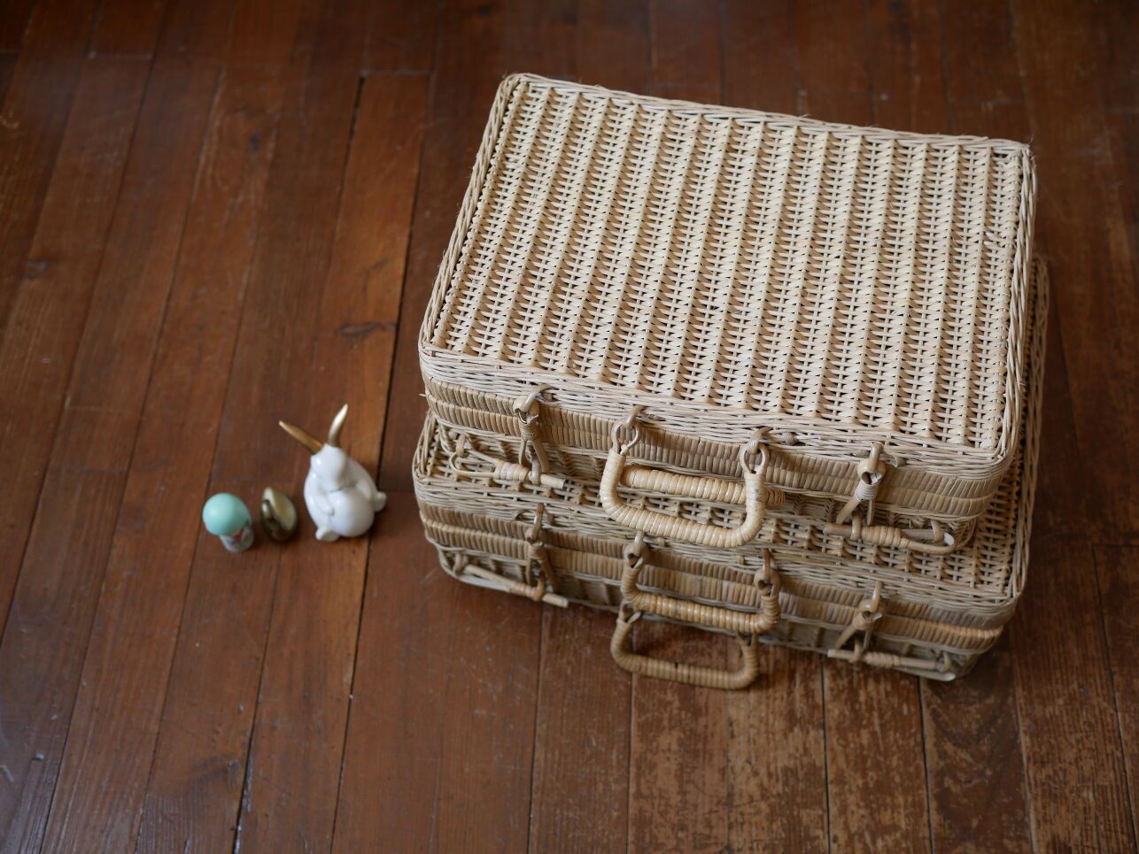Suitcase vintage wicker