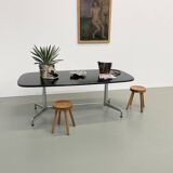 Giancarlo Piretti conference table