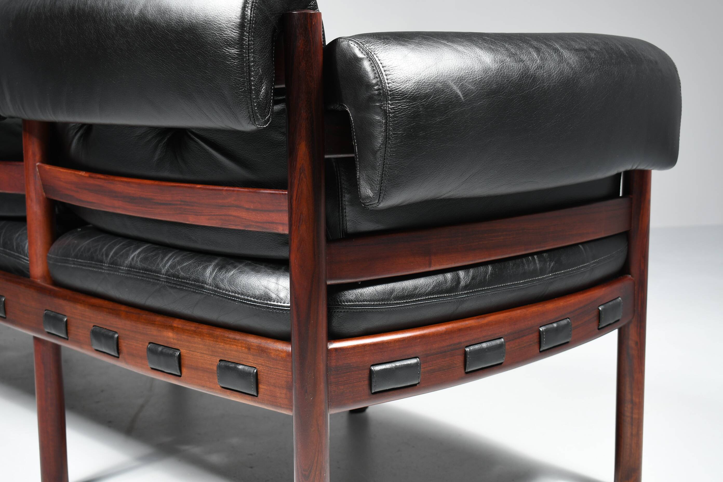 925 sofa by Arne Norell for Coja