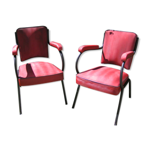 chaises en skaï rouge