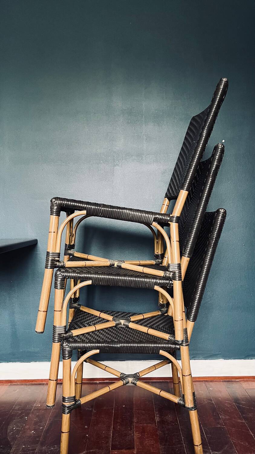 Bistro table + 3 chairs