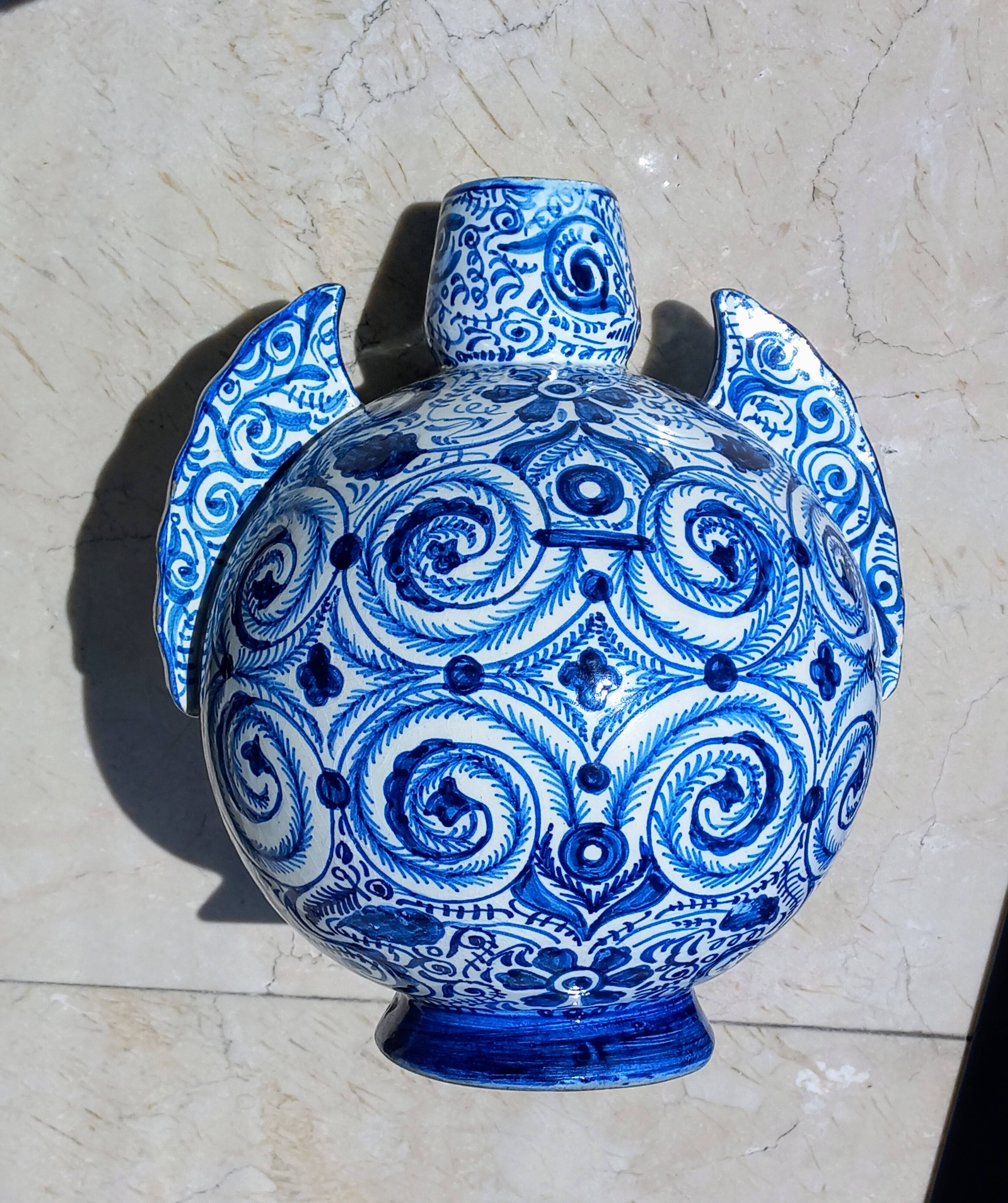 Alhambra style jug/vase