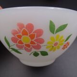 Set of 7 bowls in arcopal -flower décor - vintage around 1970