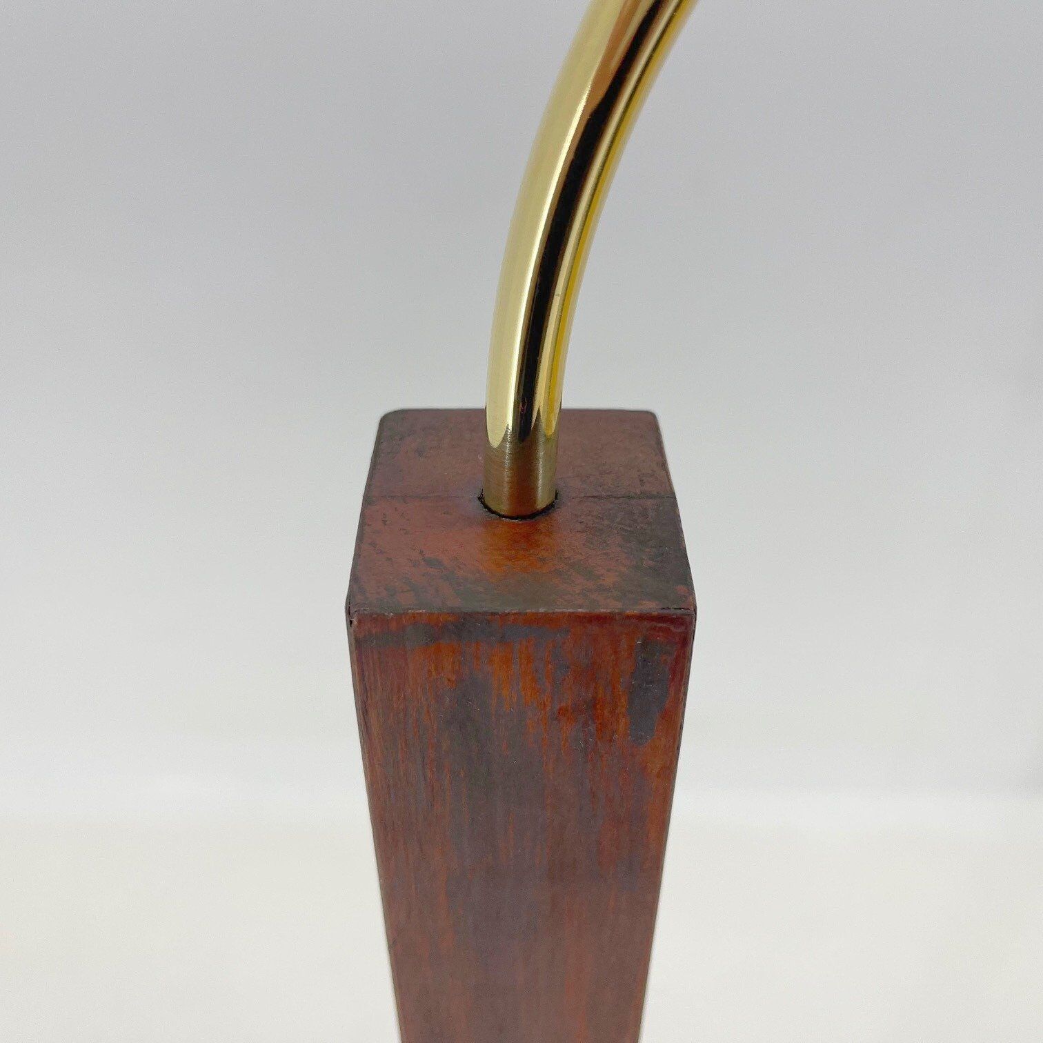 Lampadaire en bois et laiton des années 1950, Allemagne