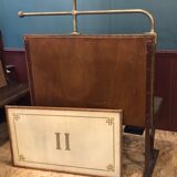 Seat of metro Sprague with his door Hat