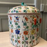 Old porcelain pot says ginger