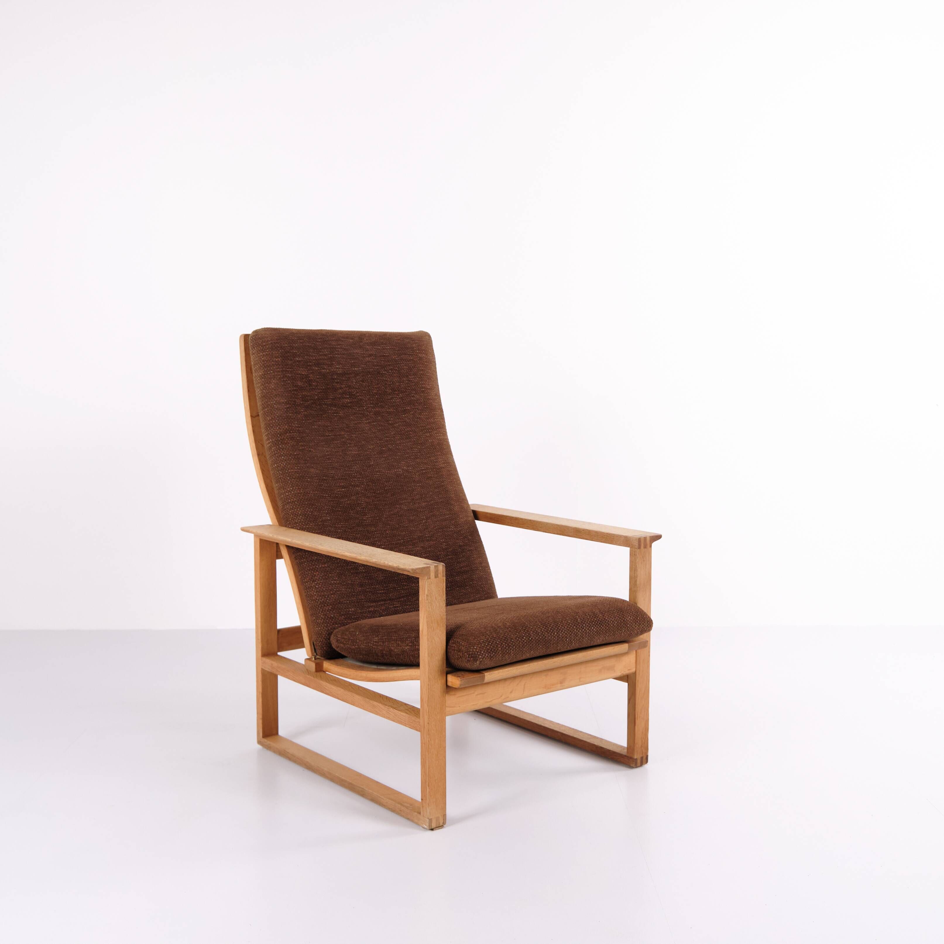 The Sled Chair - Model BM2254 - Oak - Brown cushions - Børge Mogensen - Fredericia Chair Factory