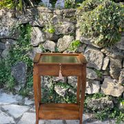 Small Louis XV period writing table in Walnut. 18th Century Period