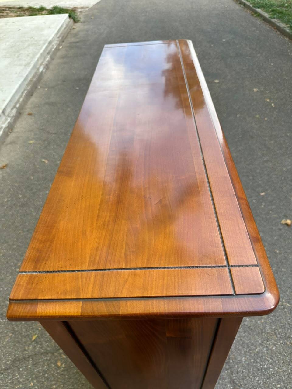 Display cabinet in solid cherry wood Louis Philippe style, 1980s - 108x35x140cm