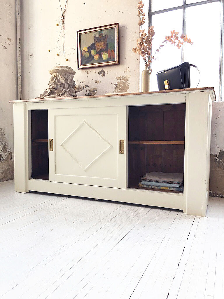 White sliding craft furniture