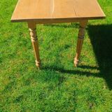 Farm table with turned legs