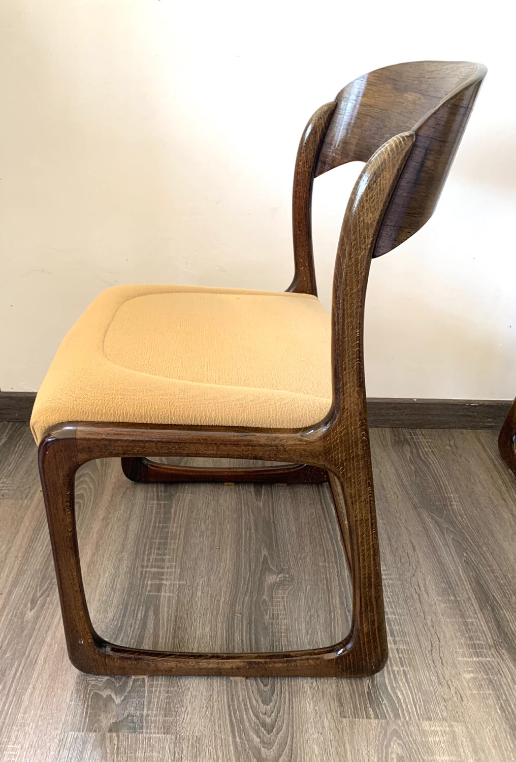 Baumann sleigh chair